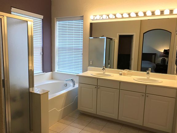Bathroom -Master