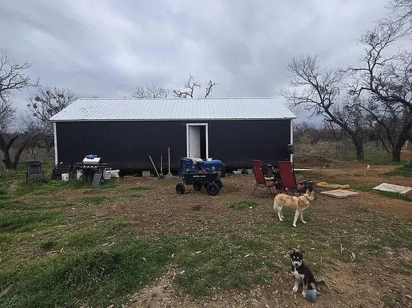 815 Lake Bernie Rd, Cisco, TX 76437