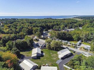 1 Pebble Ln #1, Kennebunk, ME 04043