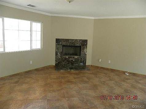 4th image of 24836 4th St