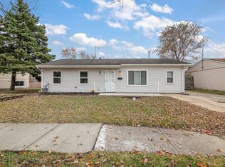 4301 Greenbrier Ln, Richton Park, IL 60471