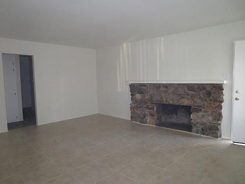 2nd image of 15561 Boleyn Cir APT A