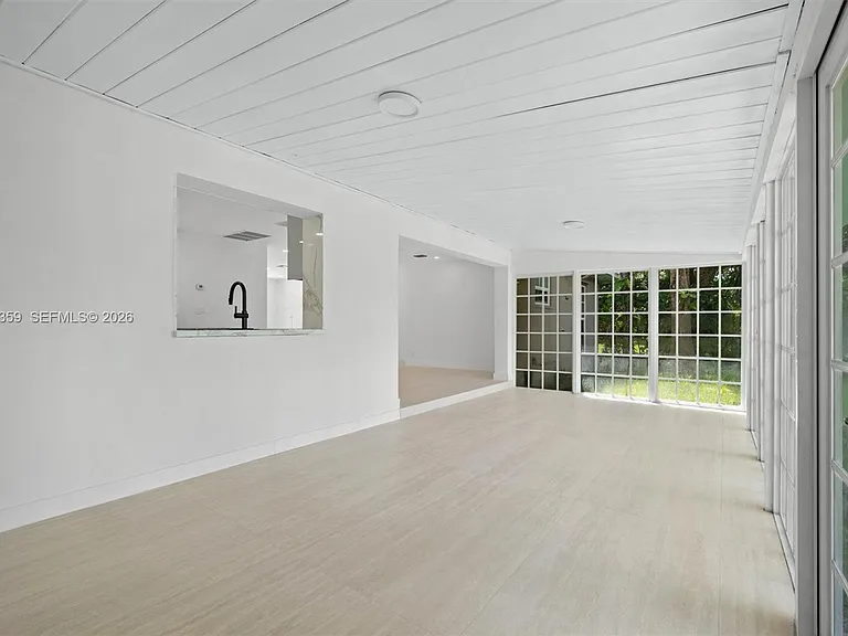 11770 Griffing Blvd — Photo 15