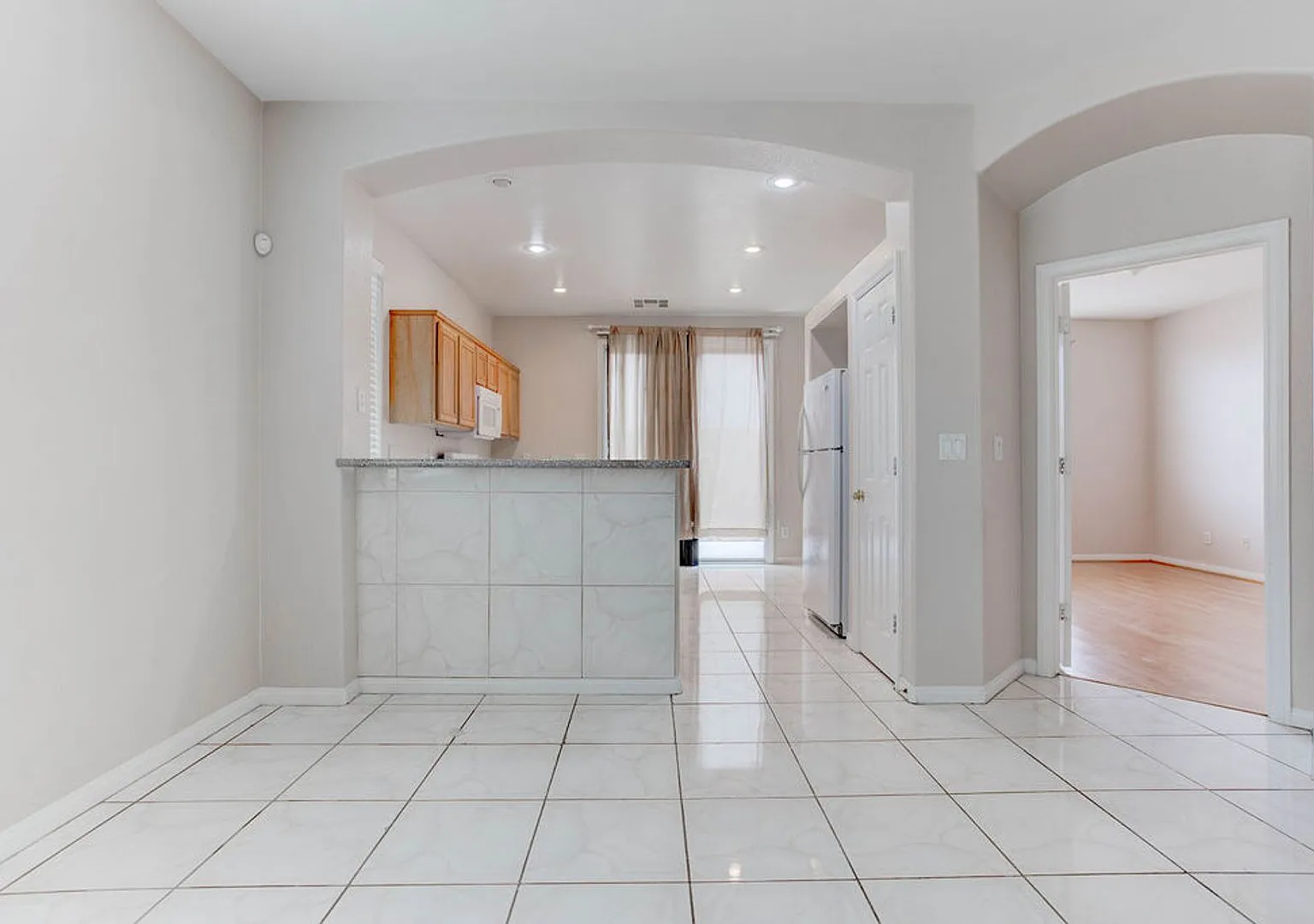 8473 Barossa Court, Las Vegas, NV 89117 — Photo 3
