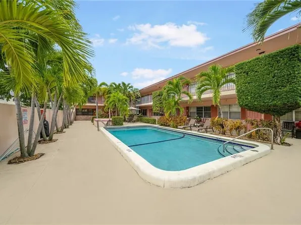 2451 NE 49th St APT 212, Fort Lauderdale, FL 33308