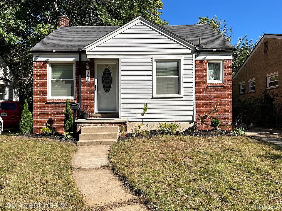1st image of 18714 Grandville Ave