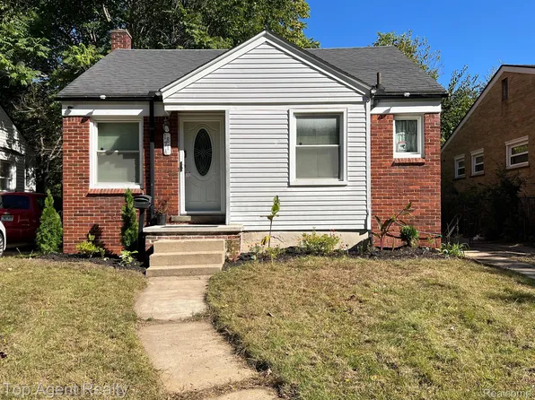 18714 Grandville Ave, Detroit, MI 48219
