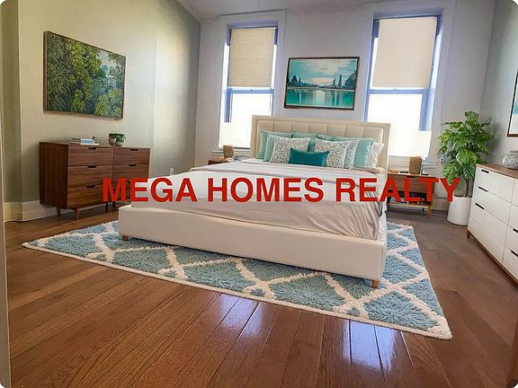 5th image of 2817 36th St APT 2