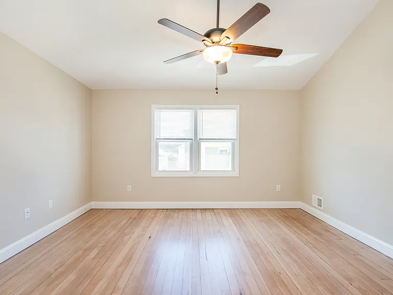 302 Springfield Ave — Photo 20