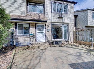 Scottsdale Mews, Guelph, ON N1G 2Z9