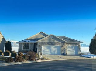 810 S Songbird Ln, Saratoga Springs, UT 84045