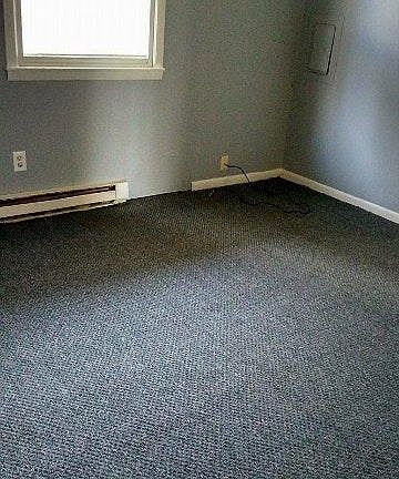 5th image of 880 Elm St