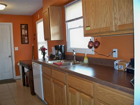 3rd image of 3307 Gott Cir