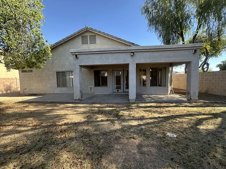 3285 E Ford Ave — Photo 2