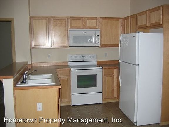 3rd image of 426 Bungalow Dr NW