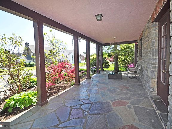 4th image of 522 Brookfield Rd