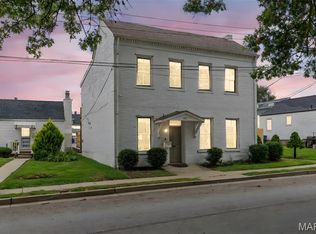620 S Benton Ave, Saint Charles, MO 63301