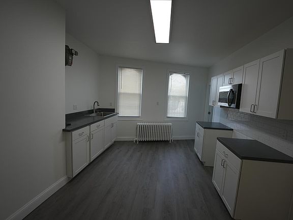4th image of 627 Mamaroneck Ave #5