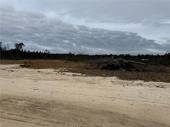 5th image of 8 Wiregrass Ln