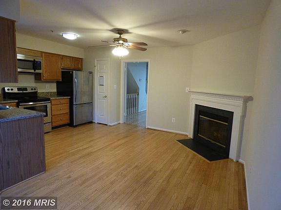 4th image of 8633 Fountain Valley Dr
