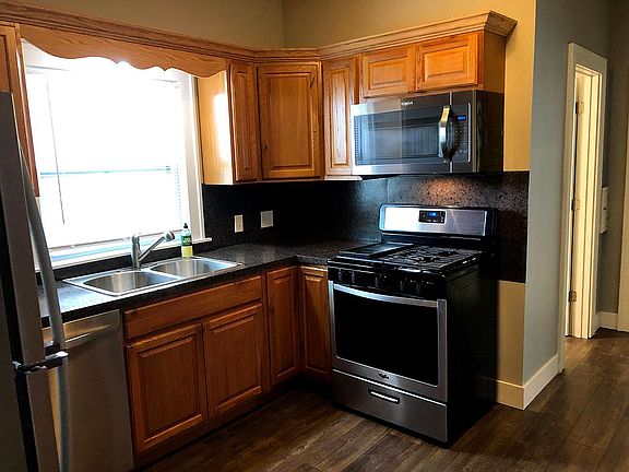 2nd image of 1507 Alpine Ave NW
