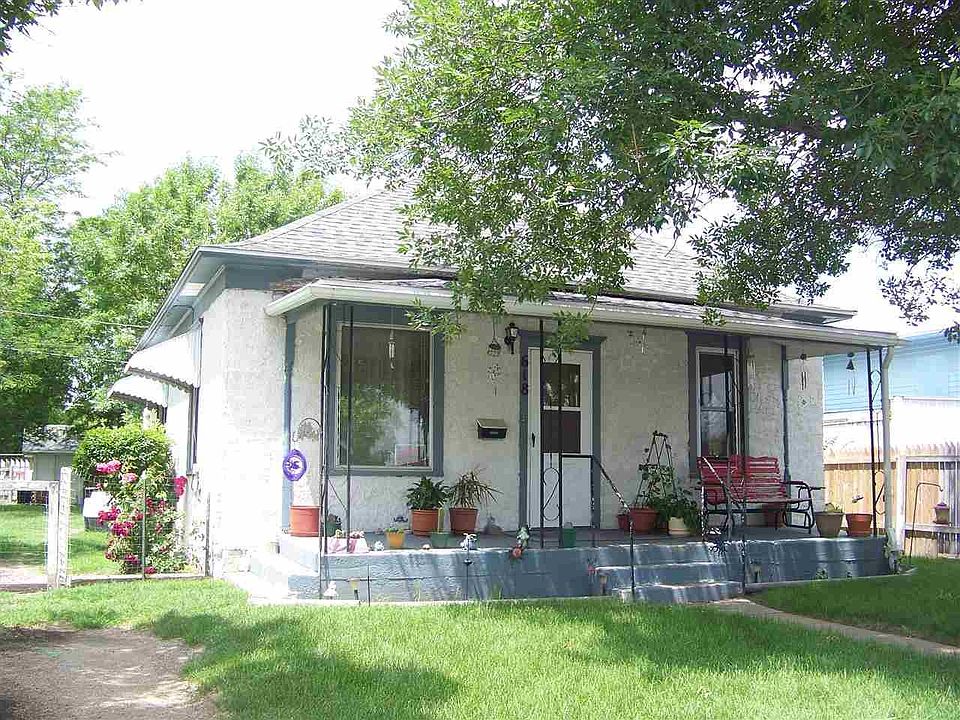 1st image of 618 N Washington Ave