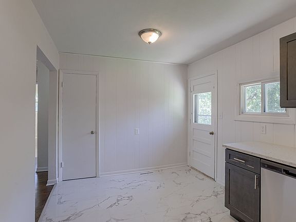 5th image of 1200 N Osage St