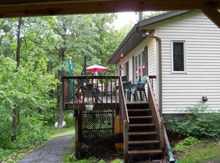 N9202 Staufenbeil Rd, Pardeeville, WI 53954