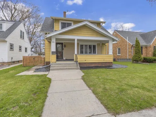 1501 S 17th STREET, Sheboygan, WI 53081