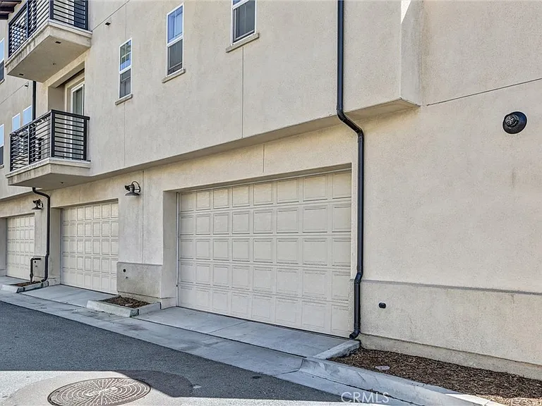 5200 Beachside Ln #112 — Photo 7