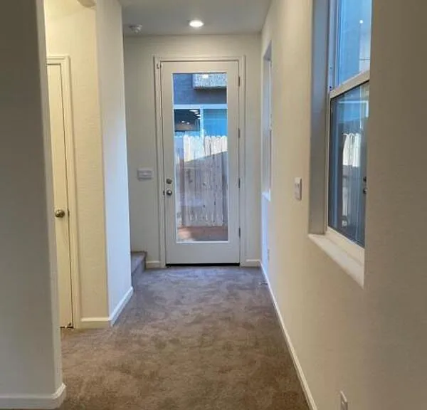 260 Shafer Ave — Photo 14