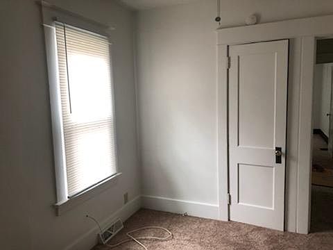 1st image of 1175 Jennings Ave