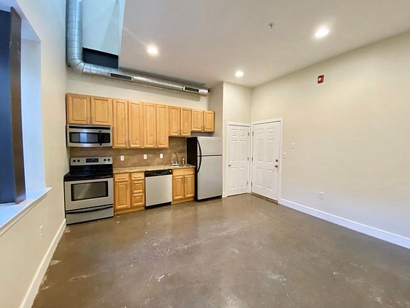 3rd image of 190 W Berks St #3O
