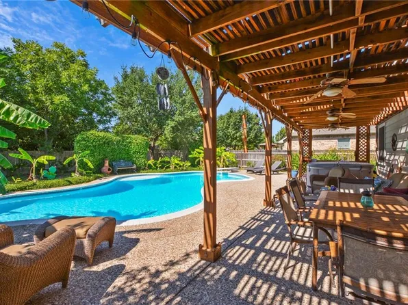 2957 Clinton Pl, Round Rock, TX 78665