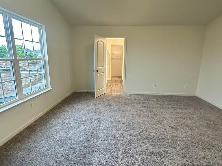 2380 Geranium Ln — Photo 17