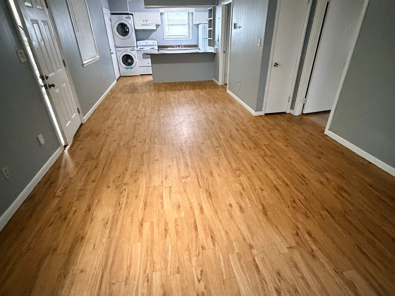 2 bed, 923 sqft, $800 — Photo 2