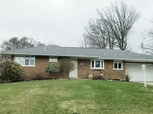 2609 Frontenac Dr, Erie, PA 16511