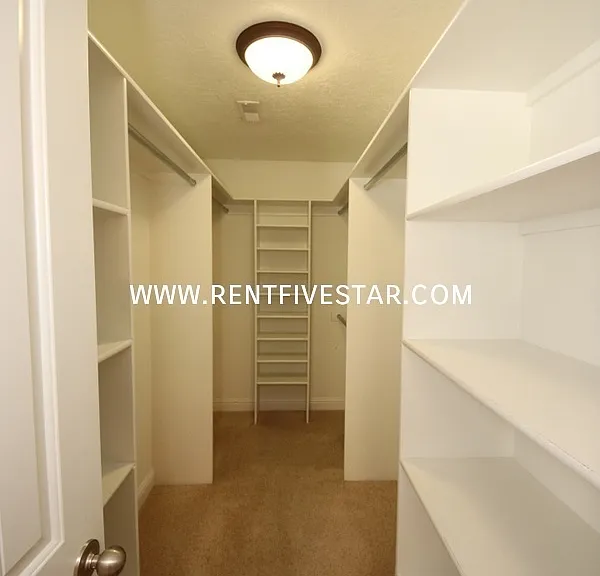 319 Park Ave #A — Photo 7