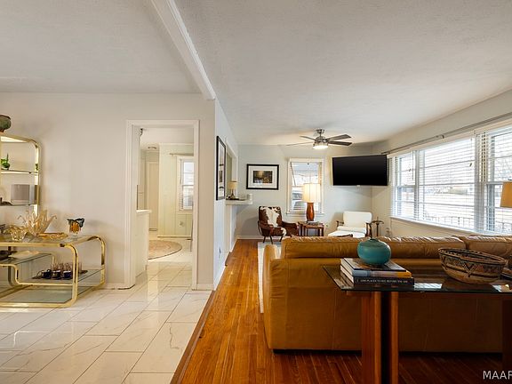 4th image of 211 Windsor Dr