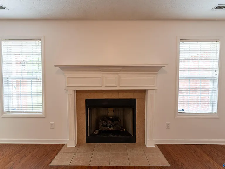 27657 Phillip Wagnon Dr — Photo 3