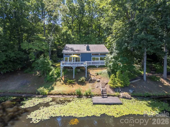377 Kingswood Dr, Forest City, NC 28043