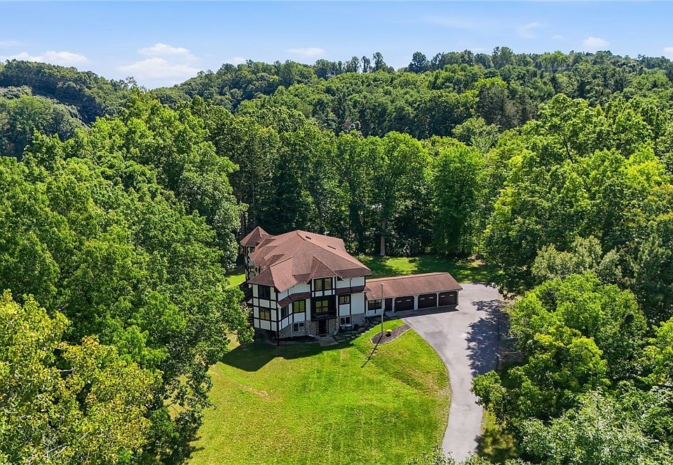1st image of 307 Fishers Rd