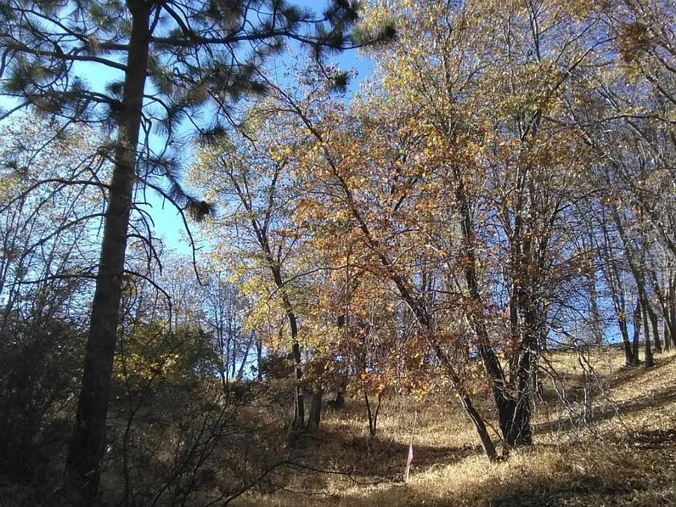 1st image of 662 Walnut Dr