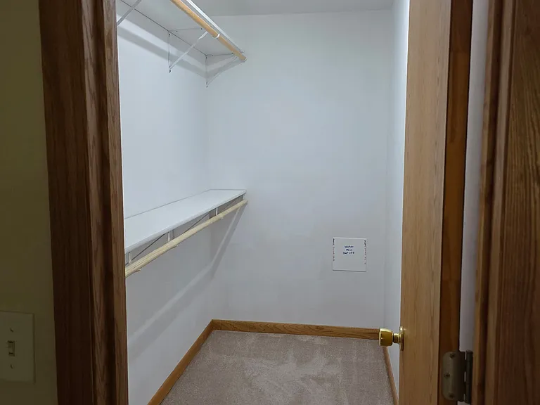 315 Locust St — Photo 7