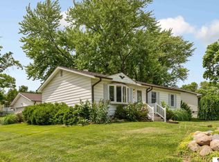 250 S 110th St, Omaha, NE 68154