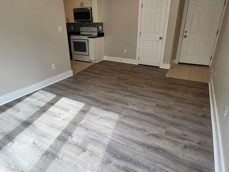 2847 Gainesville St SE — Photo 3