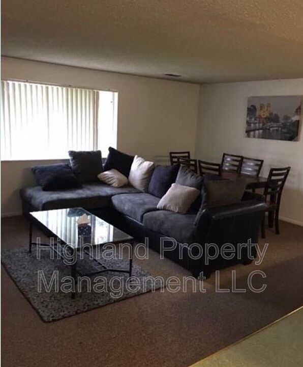 2nd image of 1125 Ridge Rd #103