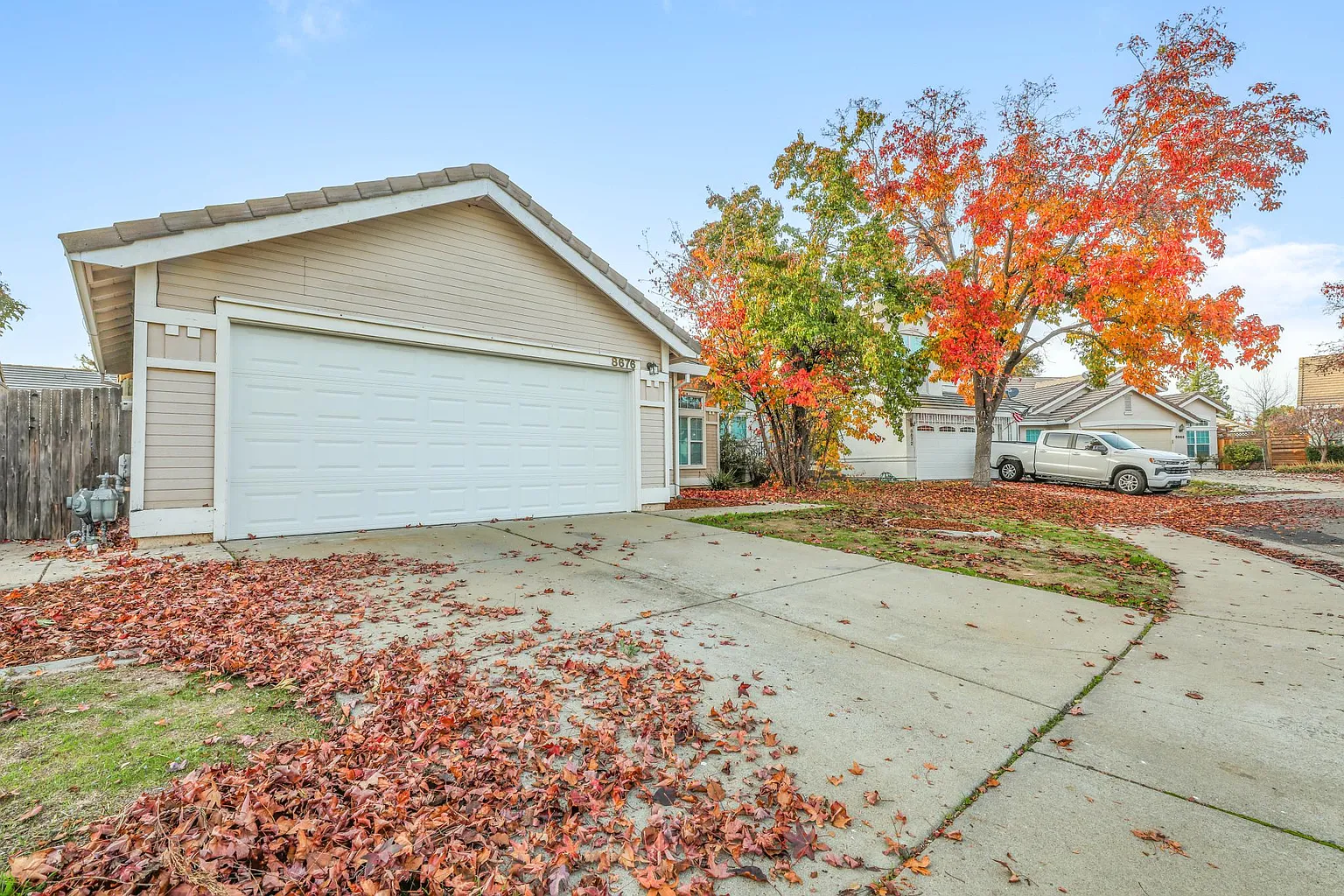 8676 Spring House Way photo 1