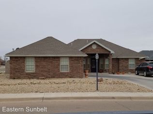 2210 W Beech St, Portales, NM 88130