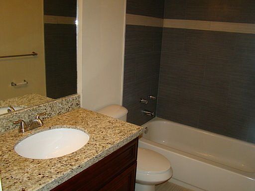 3rd image of 11609-11633 NW 25th St #11613